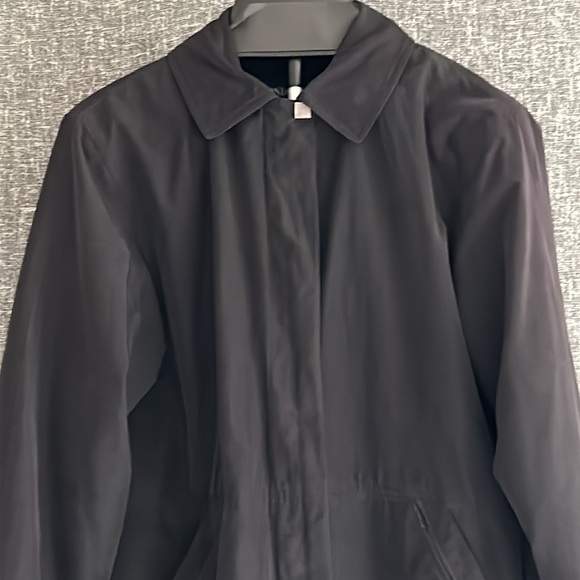 Classic black jacket, the little black dress of jackets - Picture 9 of 12